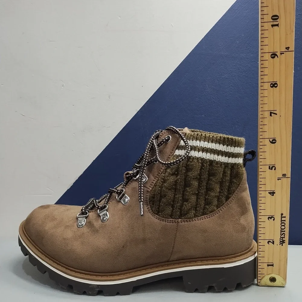 Torrid Knit Hiker Boots Womens US 8W Multi Upper Fabric Round Toe Lace Up EUC
